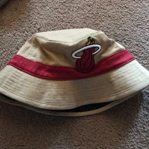 Miami Heat-Mitchell & Ness bucket hat